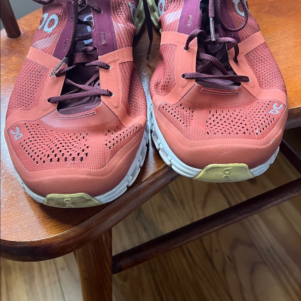 On Cloud Running Men’s Sneakers Size 10 - Picture 10 of 16